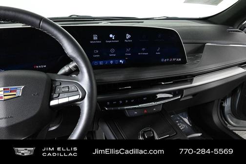 2025 Cadillac XT4 Premium Luxury