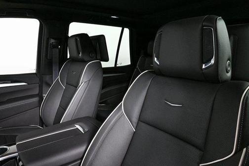 2025 Cadillac Escalade Premium Luxury