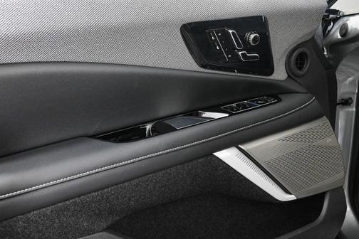 2025 Cadillac OPTIQ Sport