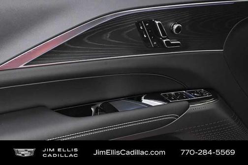 2025 Cadillac LYRIQ Sport