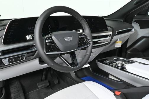 2025 Cadillac LYRIQ Luxury