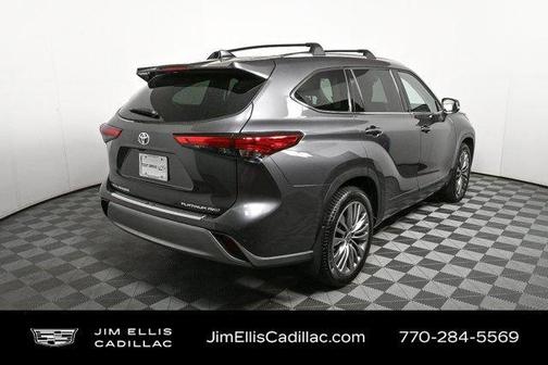 2021 Toyota Highlander Platinum