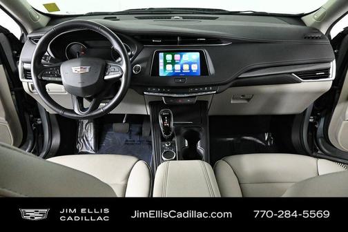2023 Cadillac XT4 Premium Luxury