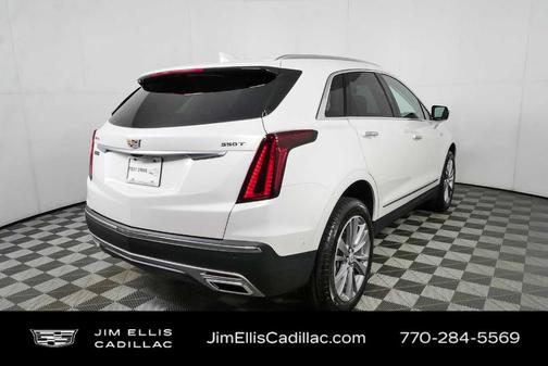 Crystal White Tri-Coat 2026 Cadillac XT5 Premium Luxury