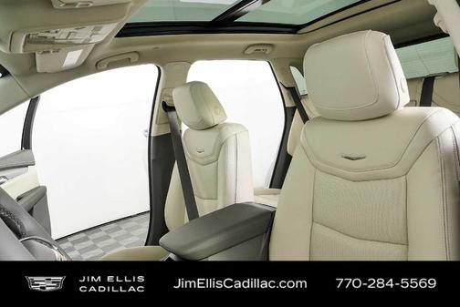 Crystal White Tri-Coat 2026 Cadillac XT5 Premium Luxury