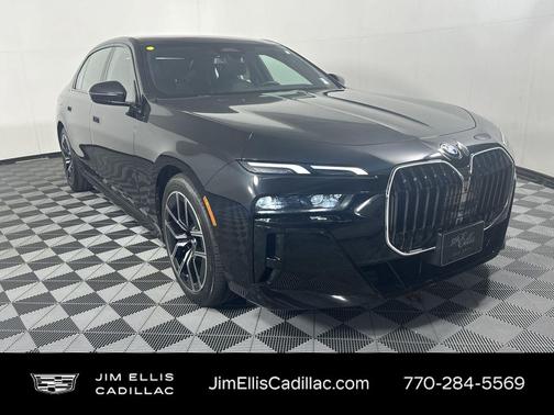 2024 BMW 740 i