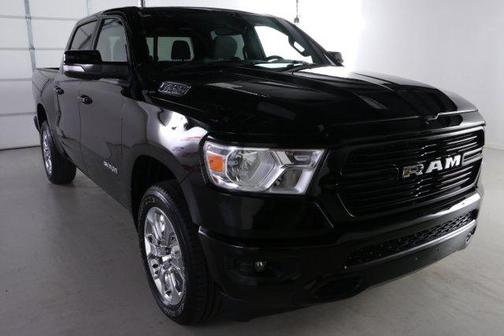 Photo 5 of 36 of 2020 RAM 1500 Big Horn