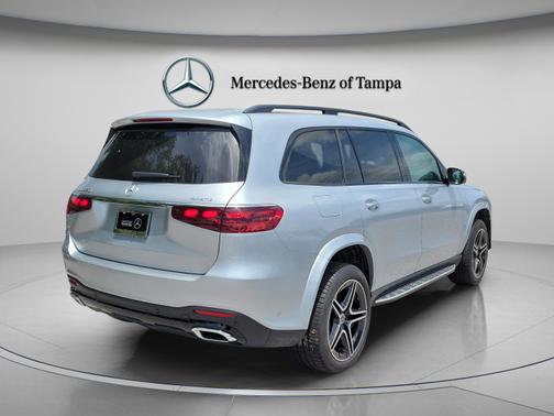 Cirrus Silver Metallic 2026 Mercedes-Benz GLS 450