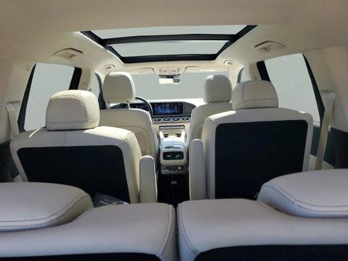 2026 Mercedes-Benz GLS 450 4MATIC