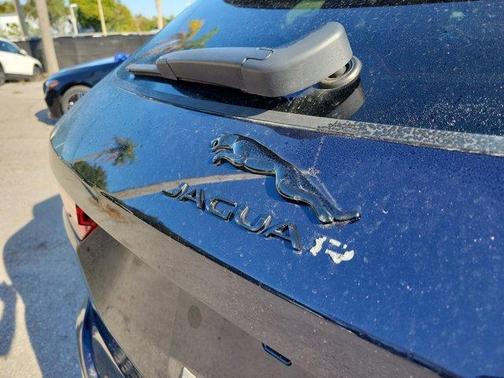 2024 Jaguar F-PACE P400 R-Dynamic S