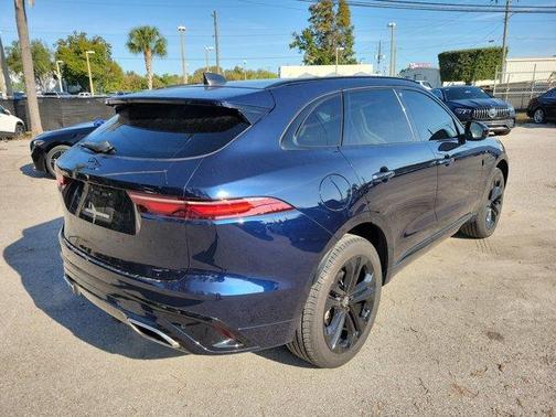 2024 Jaguar F-PACE P400 R-Dynamic S