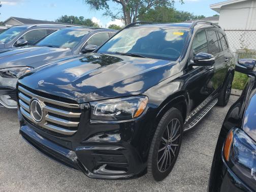 Black 2024 Mercedes-Benz GLS 450