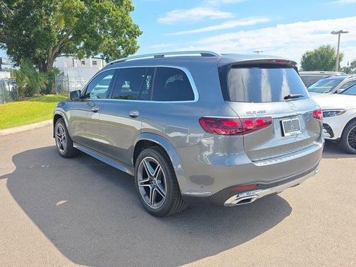 2025 Mercedes-Benz GLS 450 4MATIC