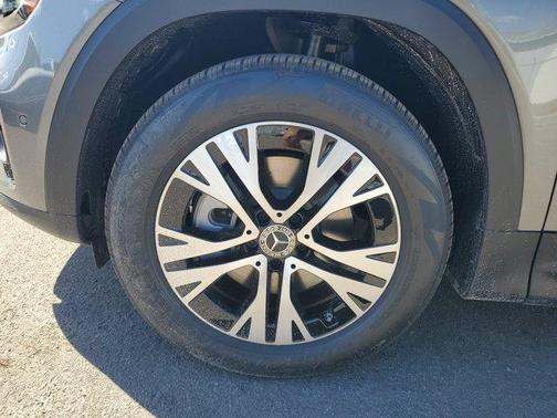 2026 Mercedes-Benz GLB 250 Base