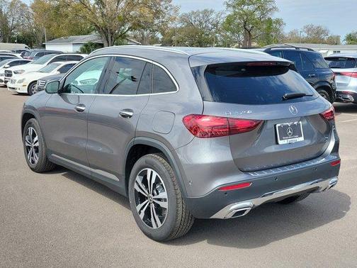 2026 Mercedes-Benz GLA 250 Base
