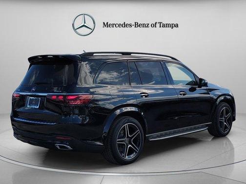 2026 Mercedes-Benz GLS 450 4MATIC