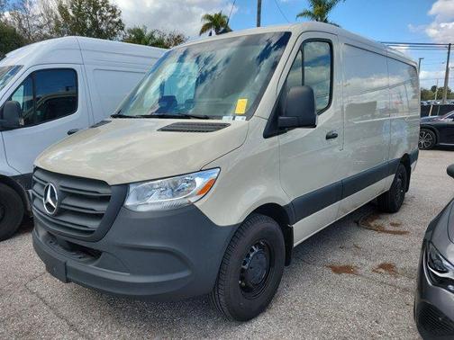 2025 Mercedes-Benz Sprinter 2500 144 WB