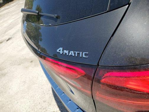 2025 Mercedes-Benz GLC 350e Base 4MATIC