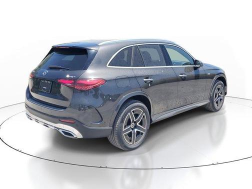 2025 Mercedes-Benz GLC 350e Base 4MATIC