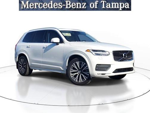 2020 Volvo XC90 T6 Momentum 7 Passenger