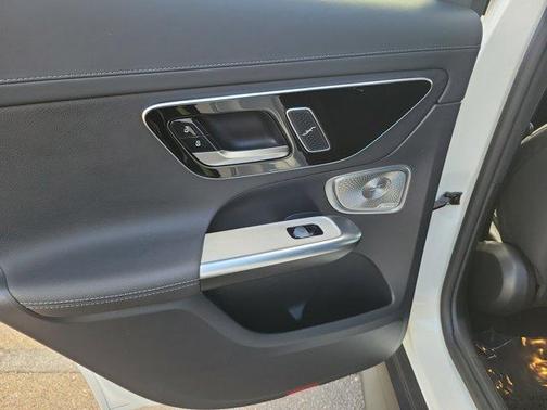 2023 Mercedes-Benz GLC 300 Base