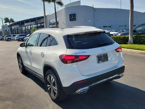 2026 Mercedes-Benz GLA 250 Base