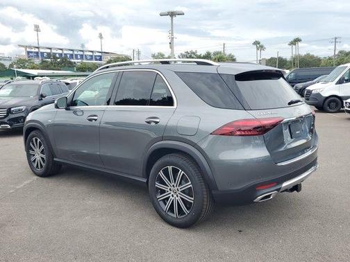 2025 Mercedes-Benz GLE 450e 4MATIC