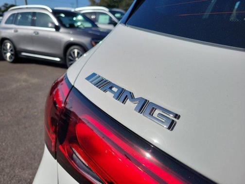 2026 Mercedes-Benz AMG GLC 43 Base