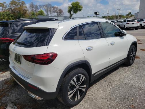 2026 Mercedes-Benz GLA 250 Base