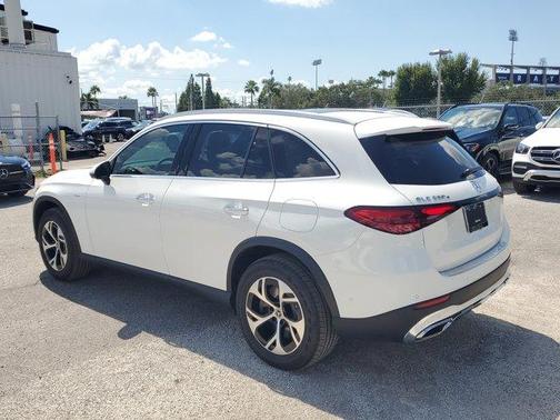 2025 Mercedes-Benz GLC 350e Base 4MATIC