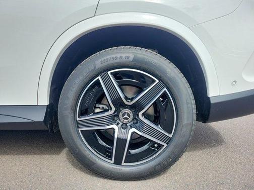 2026 Mercedes-Benz GLC 300 Base 4MATIC