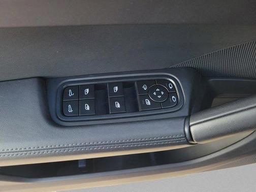 2024 Porsche Cayenne S