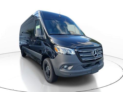 2025 Mercedes-Benz Sprinter 2500 High Roof