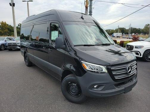 2025 Mercedes-Benz Sprinter 2500 High Roof
