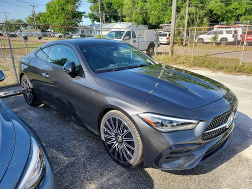 Graphite Grey Metallic 2026 Mercedes-Benz CLE 300 4MATIC