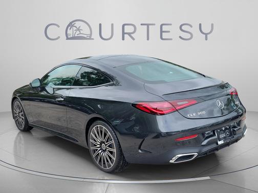 Graphite Grey Metallic 2026 Mercedes-Benz CLE 300