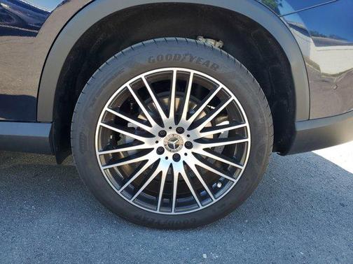 2024 Mercedes-Benz GLC 300 Base 4MATIC