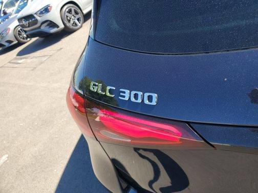2024 Mercedes-Benz GLC 300 Base 4MATIC