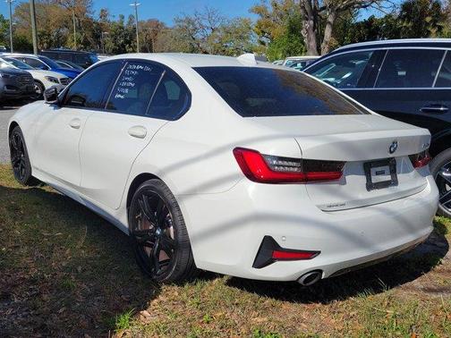 2020 BMW 330 i