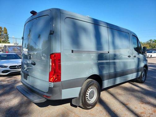 2024 Mercedes-Benz Sprinter 2500 144 WB