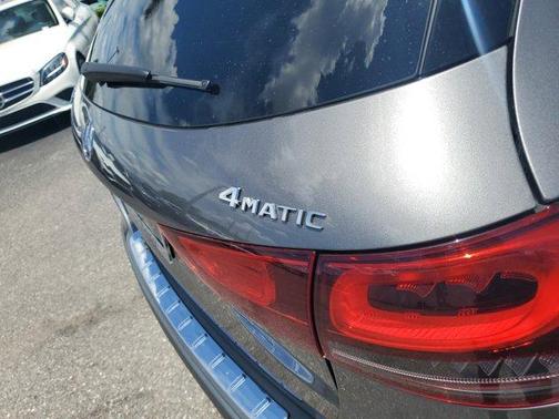 2023 Mercedes-Benz GLA 250 Base 4MATIC