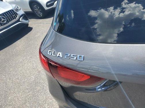 2023 Mercedes-Benz GLA 250 Base 4MATIC