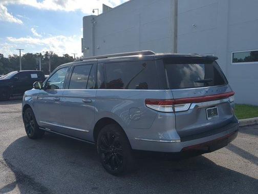 2023 Lincoln Navigator L Black Label