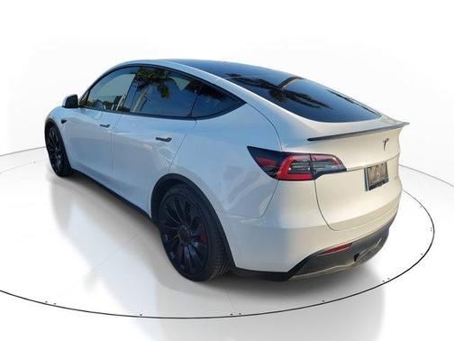 2023 Tesla Model Y Performance