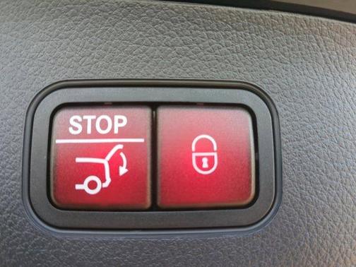 2025 Mercedes-Benz GLA 250 Base