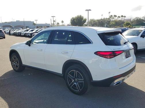 2026 Mercedes-Benz GLC 300 Base 4MATIC