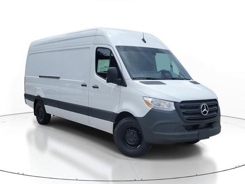2025 Mercedes-Benz Sprinter 2500 High Roof