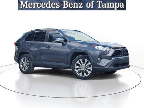 2020 Toyota RAV4 XLE Premium