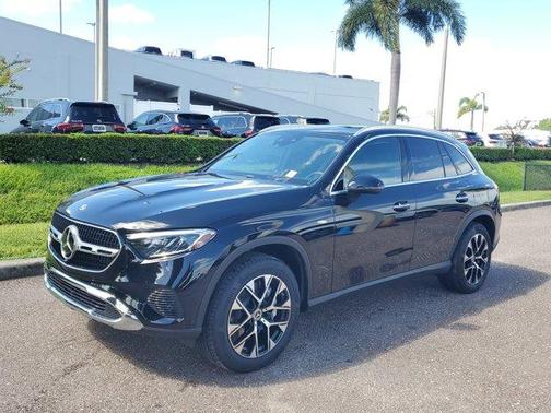 2025 Mercedes-Benz GLC 350e Base 4MATIC