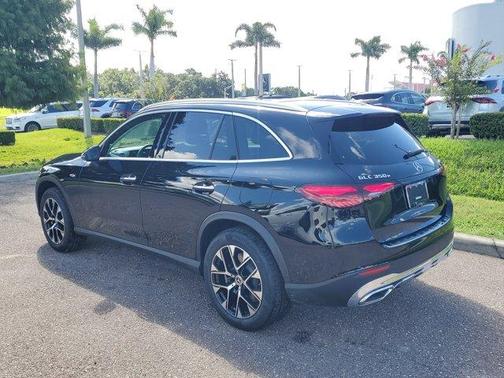 2025 Mercedes-Benz GLC 350e Base 4MATIC